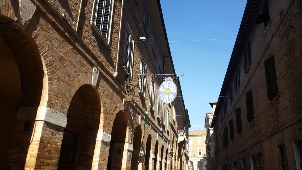 Albergo Italia Urbino Bagian luar foto